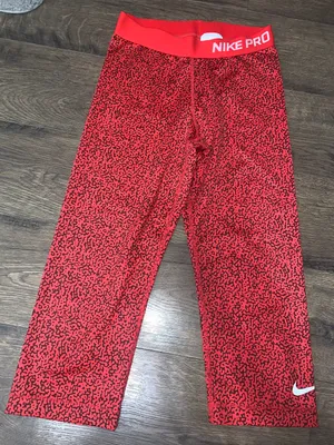Nike PRO Dri-Fit compression Capris thumbnail 1