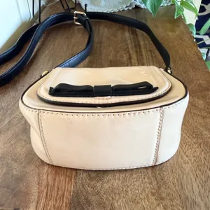 Kate Spade Chelsea Park Jade Crossbody Patent Leather Bow Preppy Mod Coquette thumbnail 9