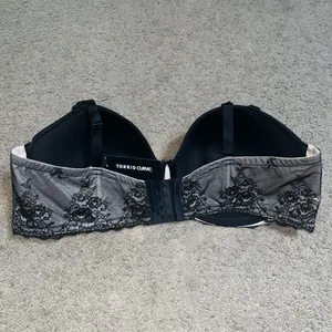 Torrid Curve Lace Adjustable Strapless‎ Bra Lightly Lined 50DDD / 50F thumbnail 6