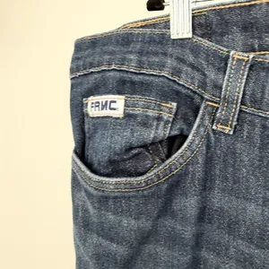 Tyndale FRMC Women's 22x34 FR Flame Resistant CAT 2 Work Jeans Dark Wash thumbnail 4