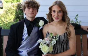 Sherri Hill Prom Dress thumbnail 2