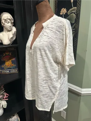 Free People We The Free Maddie Burnout V‑Neck Tee – XS (Oversized) thumbnail 4