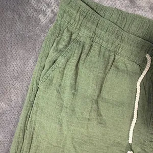 Old Navy XL Green Crinkle Gauze Wide Leg Crop Pants 100% Cotton Lagenlook Goblin thumbnail 6