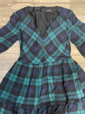 J.Crew Green & Navy Plaid Tiered Dress | Long Sleeve V-Neck | Size 0 | Classic thumbnail 6
