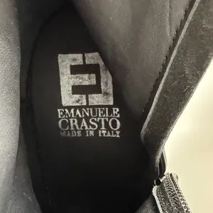 Emanuele Crasto‎ Italy Studded Black Leather Western Ankle Boots Grunge 39 NWT thumbnail 7