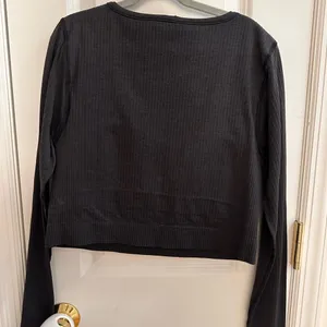 Lululemon ebb to Street cropped long sleeve thumbnail 2