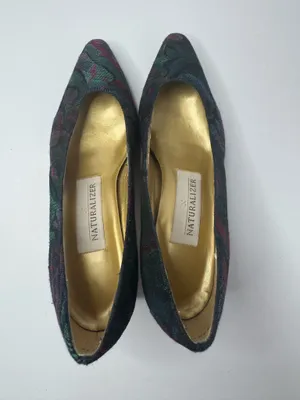 Naturalizer Red and Green Kitten Heels Size 7.5 thumbnail 4