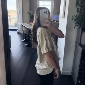 Comfort Colors Cream Tiger Graphic Tee (Size Large) thumbnail 2