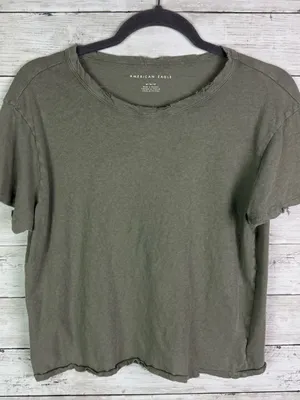 American Eagle Outfitters Women's Olive Green Short Sleeve Tee Size Medium thumbnail 1