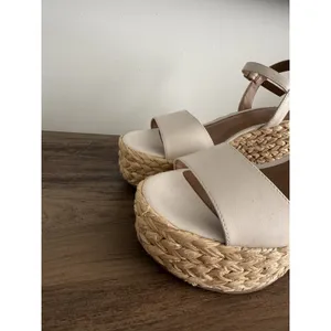 Universal Threads Wedge Sandals Womens 8.5 Cream White Espadrille Platform Strap thumbnail 9