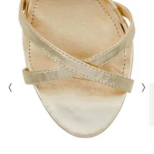 White House Black Market Gold High Heels thumbnail 4