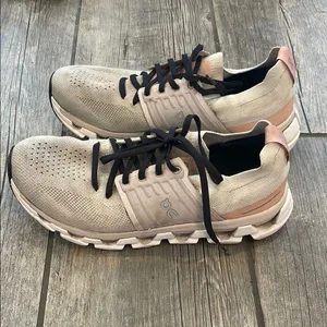 On Running Running Shoes Gray Size 10 thumbnail 1