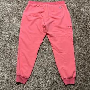 Figs Neon Pink Women's‎ Zamora Jogger Scrub Pants XL thumbnail 6