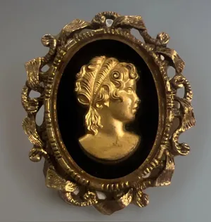 Vintage Cameo Pendant Brooch Jewelry 2-1/4” Black Gold Victorian Whimsigoth Goth thumbnail 1