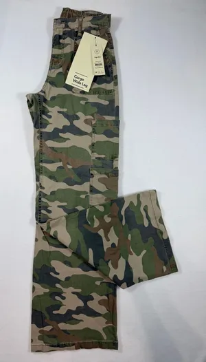 No Boundaries Women's XXS 00 Camo Cargo Wide Leg High Rise Pants NWT thumbnail 1