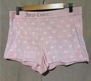 Juicy couture shorts thumbnail 1