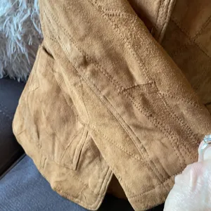 JUICY LUCY Tan/Brown Leather Suede Jacket Size M thumbnail 4