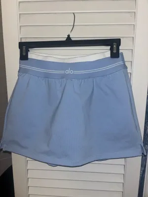 Alo Yoga airbrush better together seashell blue skirt thumbnail 2