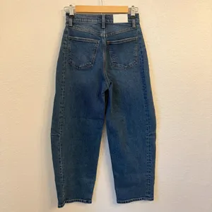 Pistola Eli Barrel Jeans 24 Augustus‎ Wash High Rise Arched Cropped Blue Denim thumbnail 5