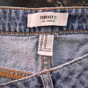 Forever 21 Light Blue High-Rise Wide Leg Jeans thumbnail 4