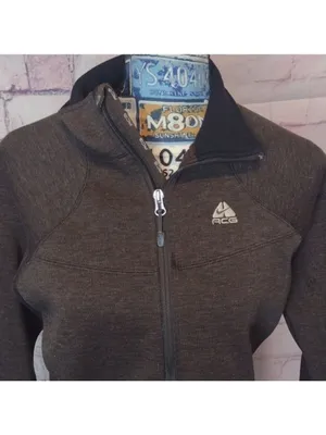 Nike ACG thumbnail 2