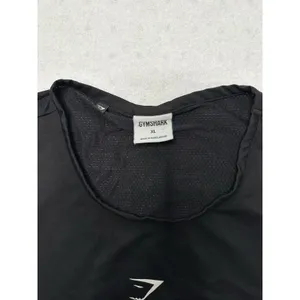 Gymshark Women’s Cropped Tank Top Black XL thumbnail 2