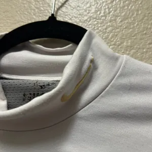 Nike Pro Combat White Mock Neck Long Sleeve Athletic Long Sleeve T-Shirt Size M thumbnail 5