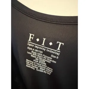 FIT Figure Improving Technology Black Lace Trimmed Slip SZ S NEW thumbnail 4