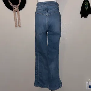 Jeans thumbnail 3