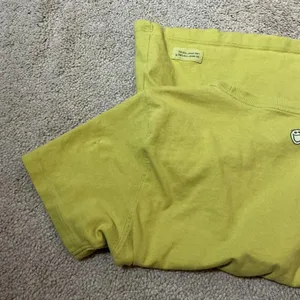 Life is Good Womens Relaxed Fit Yellow Graphic T‎ Shirt Size Small thumbnail 6