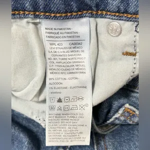 Levi's Blue Denim Skirt thumbnail 4