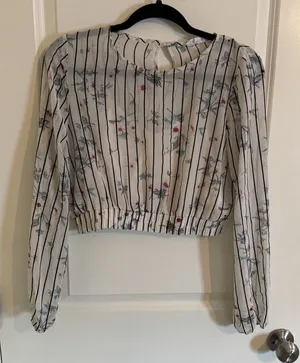 A'gaci Nude Sheer Cropped Floral Fairy Shirt Women's Medium Y2K Boho thumbnail 1