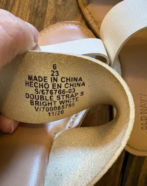 Old Navy Cream Double Strap Slide Sandals thumbnail 3