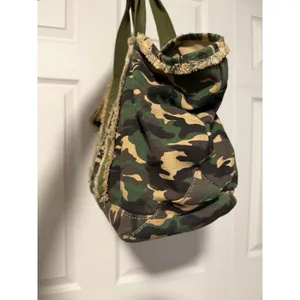 Steve Madden‎ Camo Green Tote Bag Camouflage Gold Studs Gorpcore Urban Punk thumbnail 4