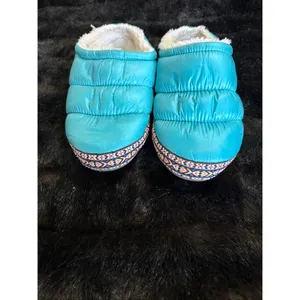 Ariat Crius Clog Slippers for Ladies puffer 8.5 9 warm winter shoes thumbnail 3