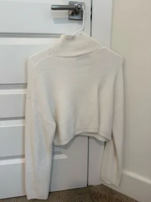 ZARA White Cropped Sweater thumbnail 2
