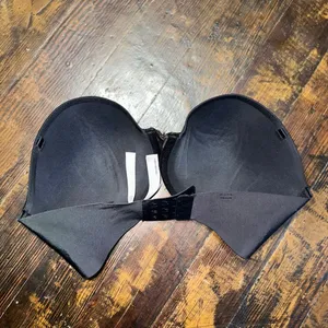 Victoria’s Secret black 34DD multiway strapless bra thumbnail 2