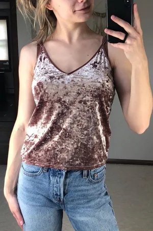 American Eagle: Mauve Pink Crushed Velvet Top thumbnail 1