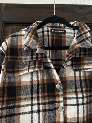 Cropped Plaid Button thumbnail 3