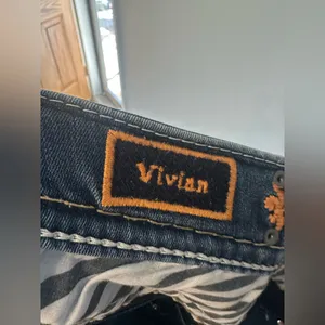Rock Revival Vivian Shorts thumbnail 6