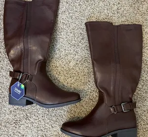 Women's Brown Riding Boots Size undefined thumbnail 1