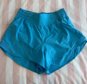Lululemon High-Rise Shorts 2.5" thumbnail 1