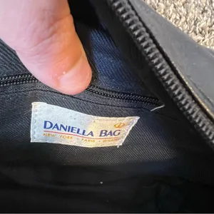 Daniella Bag Vintage Black Vegan Leather‎ Quilted Crossbody Chain Purse thumbnail 3