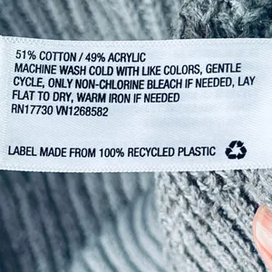 Wild Fable Gray Cropped V-Neck Sweater M thumbnail 6