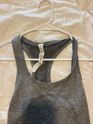 Lululemon tank thumbnail 3