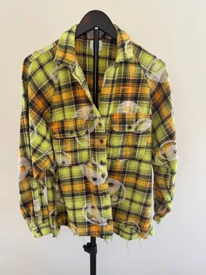 Urban Outfitters BDG Yin Yang Flannel Button Down Size Small thumbnail 1
