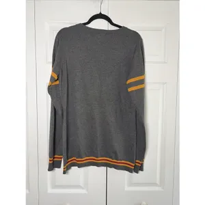 Harry Potter Gryffindor Cardigan Womens XL‎ Grey Sweater Cosplay Size XL Fandom thumbnail 4