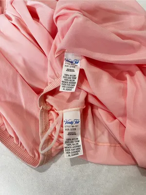 Vintage Vanity Fair Pajama Set Pink Size Small Top And Bottom Nylon thumbnail 10