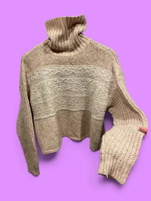Cute soft fuzzy pebbled pink turtleneck crop sweater snow bunny American Eagle thumbnail 1