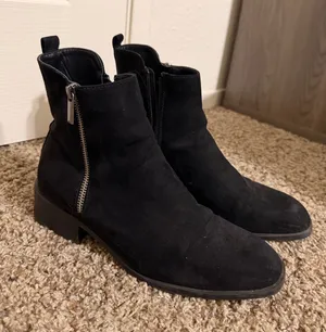 Black booties Size 8.5 thumbnail 1